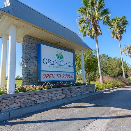 Grand Lake Golf And Rv Resort Orange Lake ภายนอก รูปภาพ